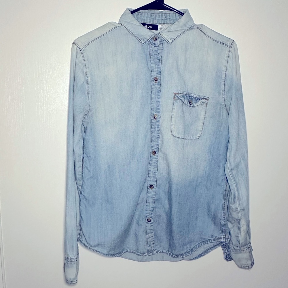 BDG Urban Outfitters Women’s Light Wash Blue Flannel Size S-P